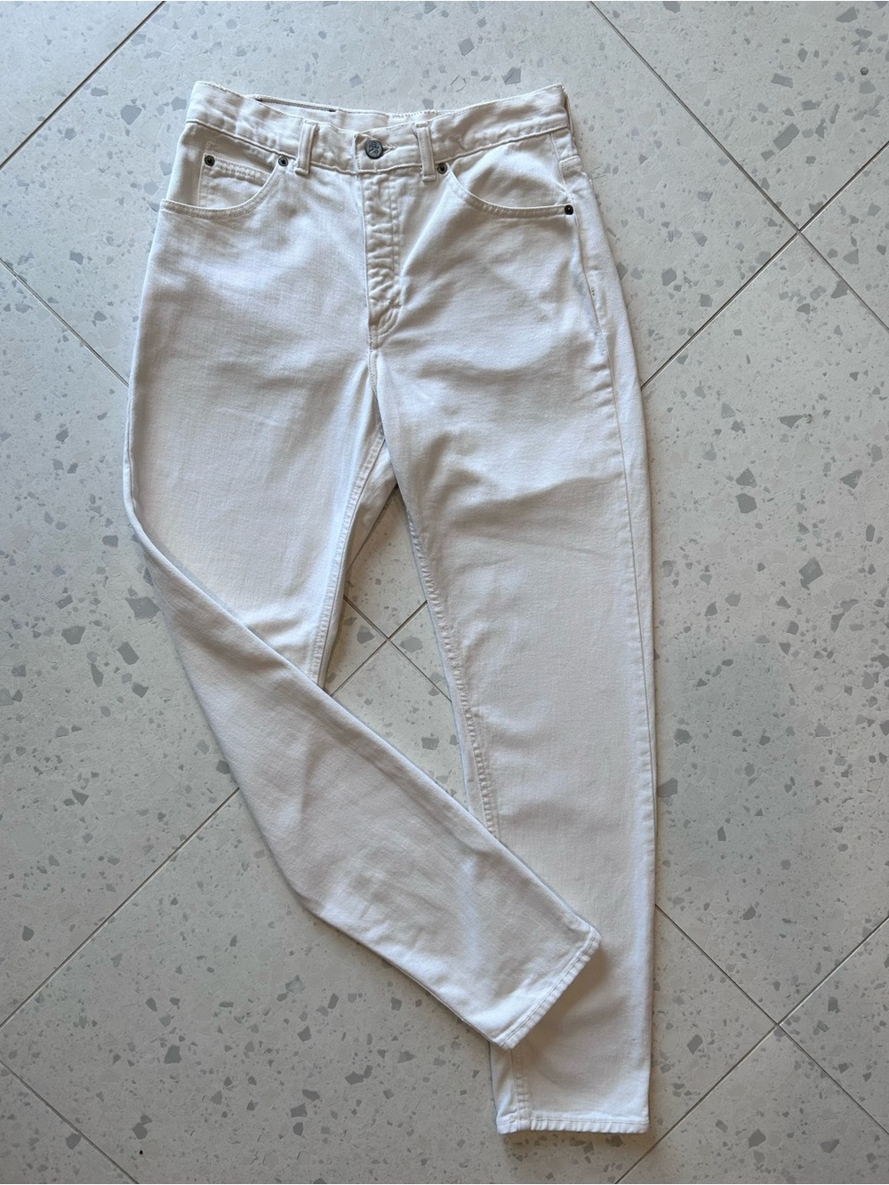 Vintage 90’s Calvin Klein Made in USA High Rise White Denim Mom Jeans - Size 10